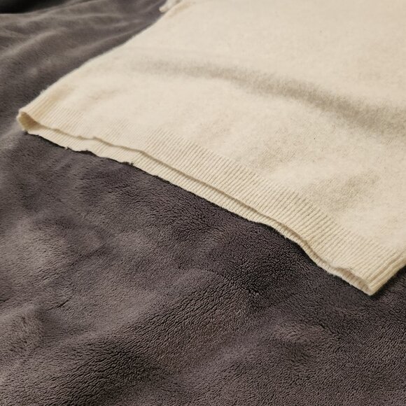 Croft & Barrow Cashmere Sweater Short Sleeve - Picture 5 of 7